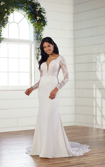 Essense of Australia D3029 #0 default Ivory Gown with Porcelain Tulle Plunge thumbnail