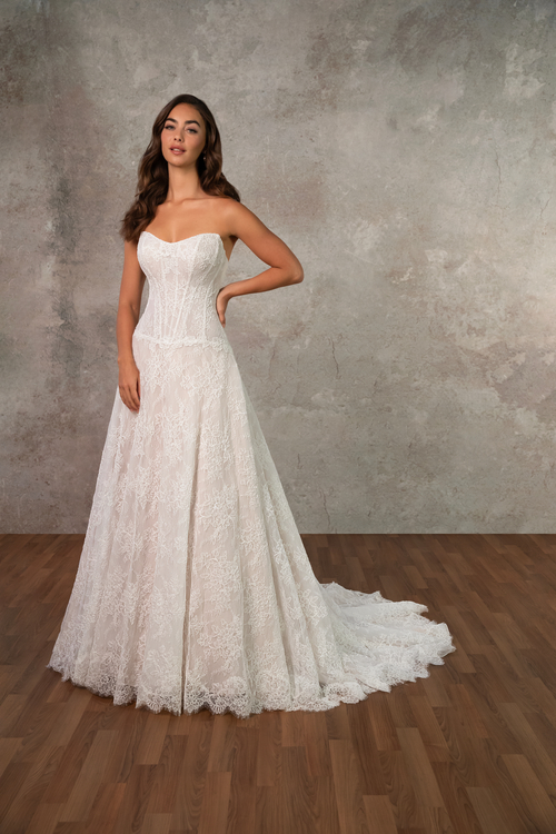 Essense of Australia D4462 Image