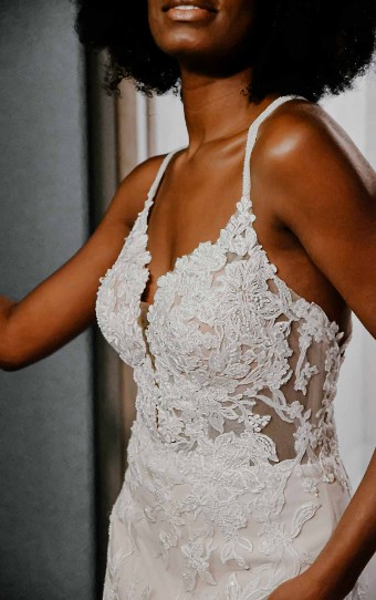 Essense of Australia D3240 #3 Ivory/Almond/Porcelain thumbnail