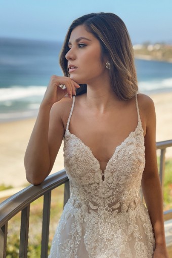 Essense of Australia D3351 #2 default Ivory/Rum/Porcelain thumbnail