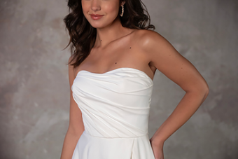 Essense of Australia D4225 #2 (IVR) Ivory thumbnail