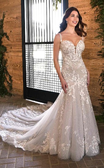 Essense of Australia D3393 #4 default (IVRM-PL) IVR Lace & Tulle ov Rum Gwn w PLN Front Bod Lining & Plunge thumbnail