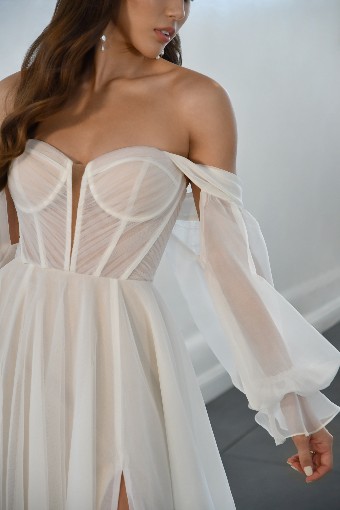 Martina Liana 1497 #4 default (IVRM-PL) Ivory Tulle & Royal Organza ov Rum Gown w PLN Tulle Plunge thumbnail