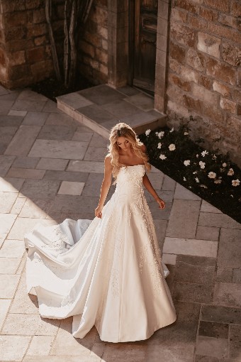 Martina Liana ML2062 #2 Ivory thumbnail