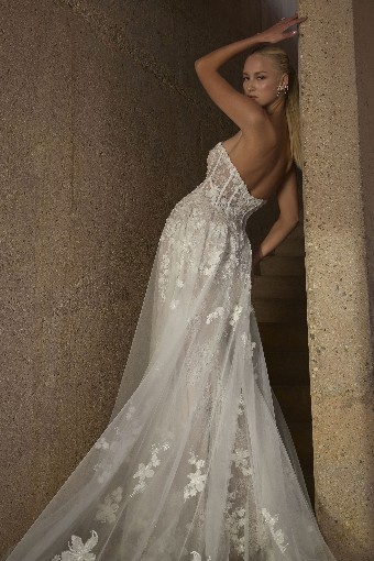 Casablanca Bridal 2606 Elysia - TRUNK SHOW #4 Ivory/Nude thumbnail