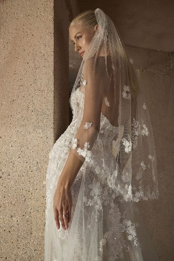 Casablanca Bridal 2606 Elysia - TRUNK SHOW #5 Ivory/Nude thumbnail