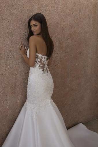 Casablanca Bridal 2607 Aerys - TRUNK SHOW #3 Ivory/Nude thumbnail