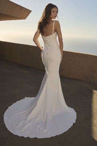 Casablanca Bridal 2608 Nerissa - TRUNK SHOW #2 Diamond White/Ivory thumbnail
