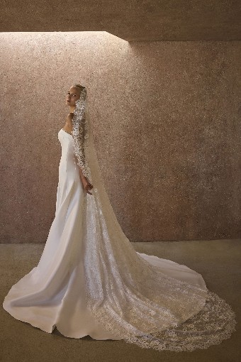 Casablanca Bridal 2613 Livia - TRUNK SHOW #5 Ivory thumbnail