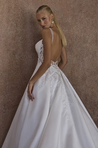 Casablanca Bridal 2615 Aurelia - TRUNK SHOW #2 Diamond White/Nude/Diamond White thumbnail