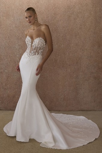 Casablanca Bridal 2617 Esme - TRUNK SHOW #1 Ivory/Nude thumbnail
