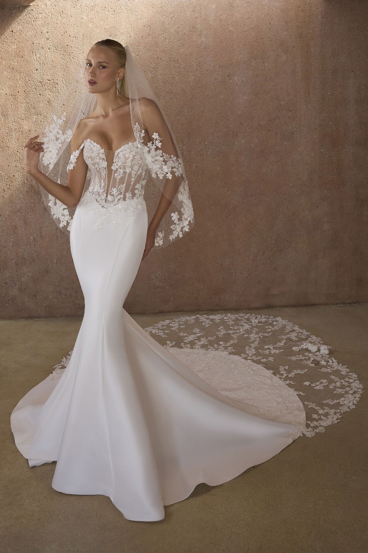 Casablanca Bridal 2617 Esme - TRUNK SHOW Image
