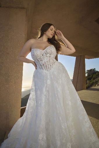 Casablanca Bridal 2621 Geneva - TRUNK SHOW #7 Ivory/Nude Black/Nude thumbnail