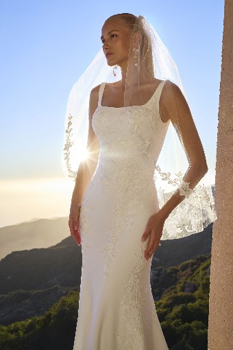 Casablanca Bridal 2605 Malibu - TRUNK SHOW #4 default Diamond White/Ivory thumbnail