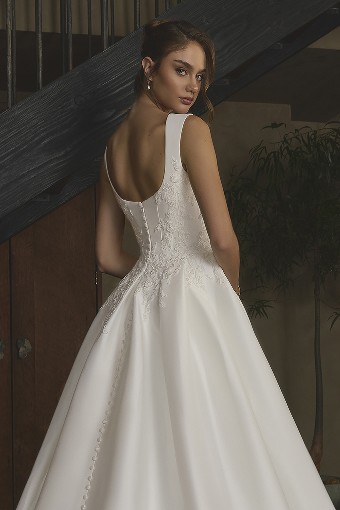 Casablanca Bridal 2662C Finch - TRUNK SHOW #2 Ivory/Ivory thumbnail