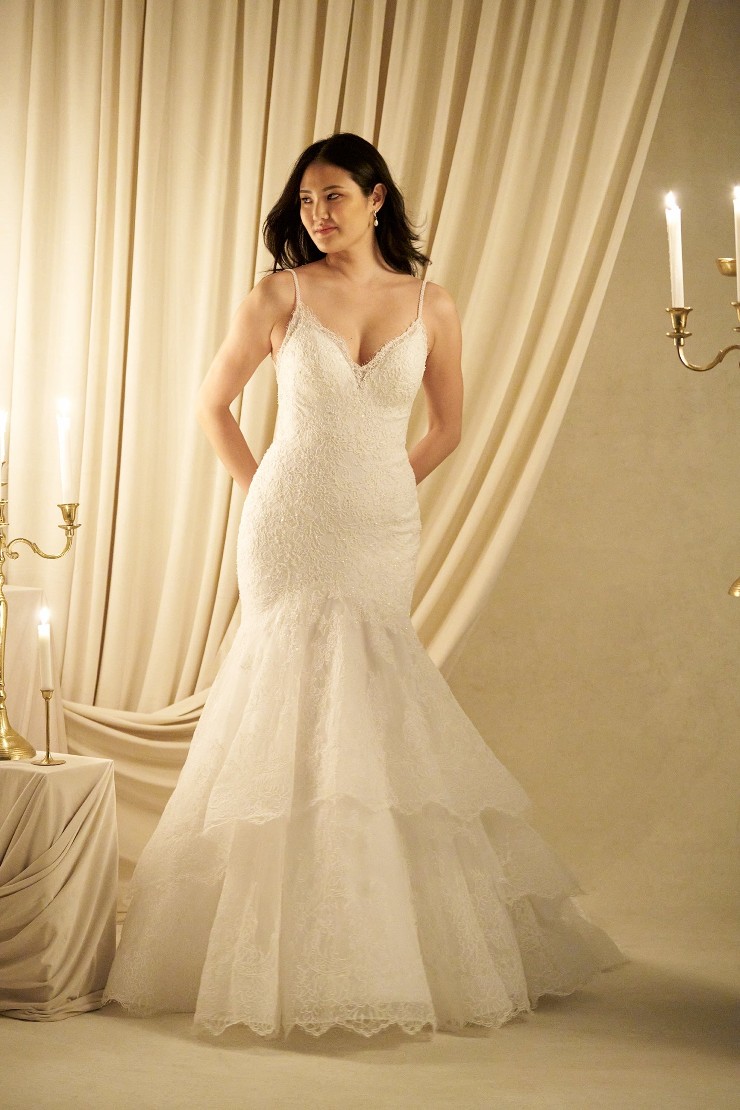 Allure Couture C825 Image