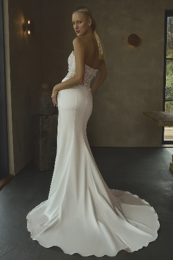 Casablanca Bridal 2660-1 Hedy #3 default INI thumbnail