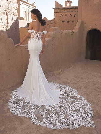 Enzoani Tammy #1 default Ivory/Nude thumbnail