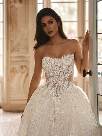 Enzoani Waylen #1 Ivory/Sand thumbnail