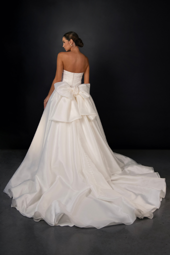 Martina Liana ML2037- TRUNK SHOW #3 (IVR) Ivory thumbnail