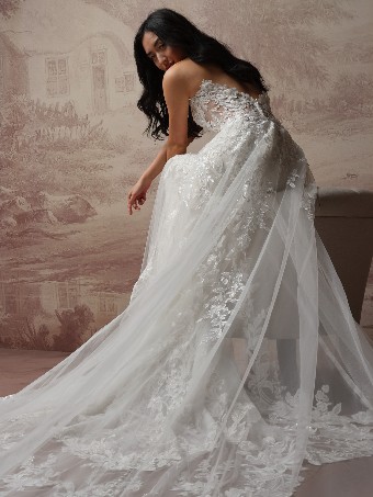 Maggie Sottero Designs ESTELLE #1 Ivory over Soft Blush (gown with Light Nude Illusion) thumbnail